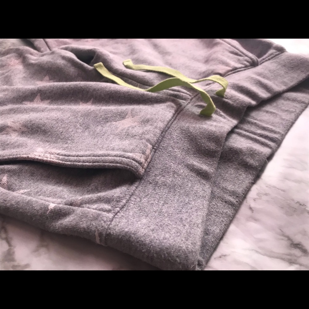 Super comfy & cute sweatpants